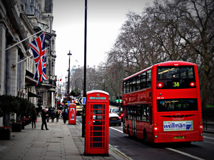 Front Office in City Hostel in London (UKLOND04A)
